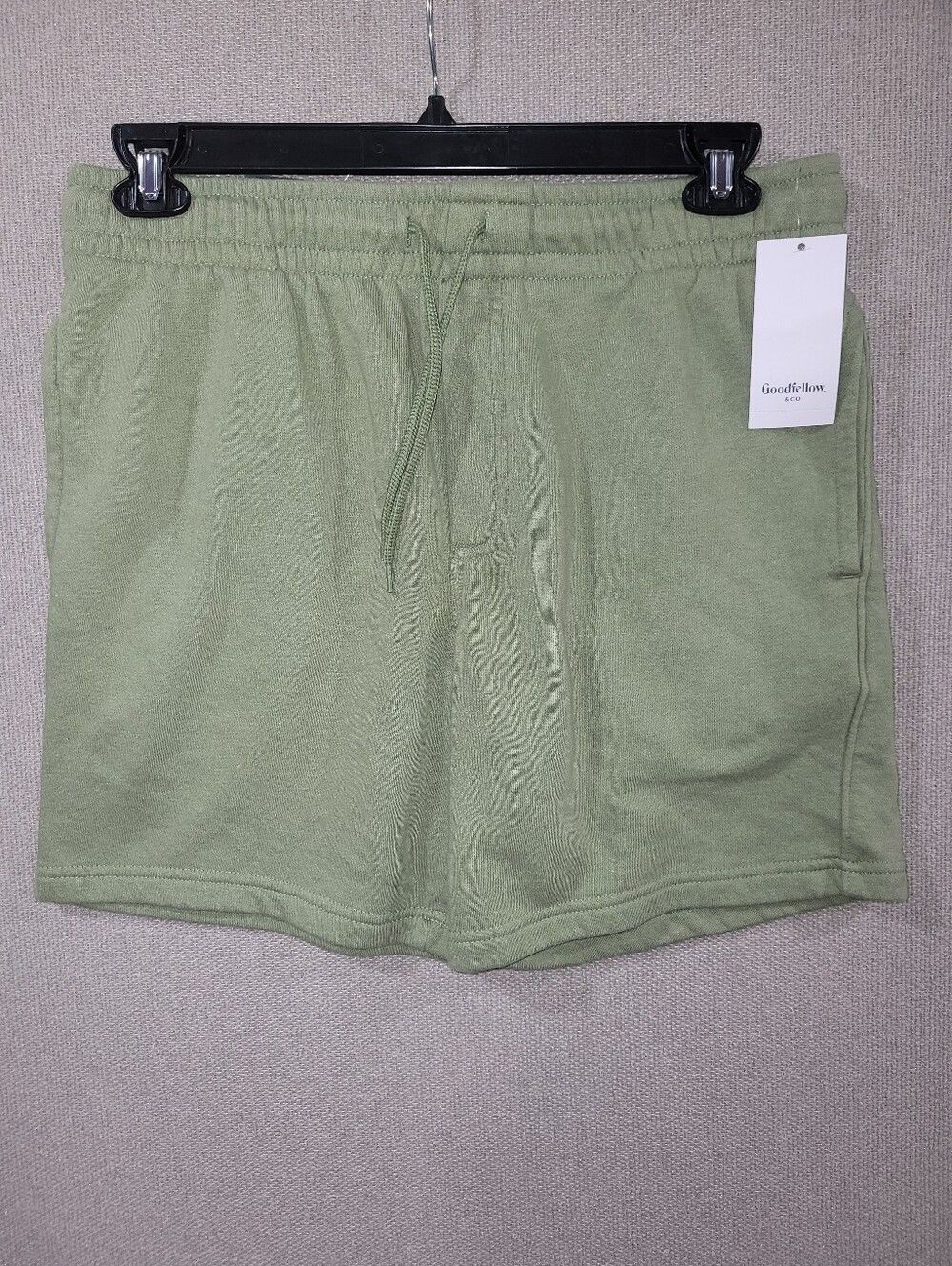 Goodfellow & Co Siza Medium Light Olive Green Pull On Shorts NWT